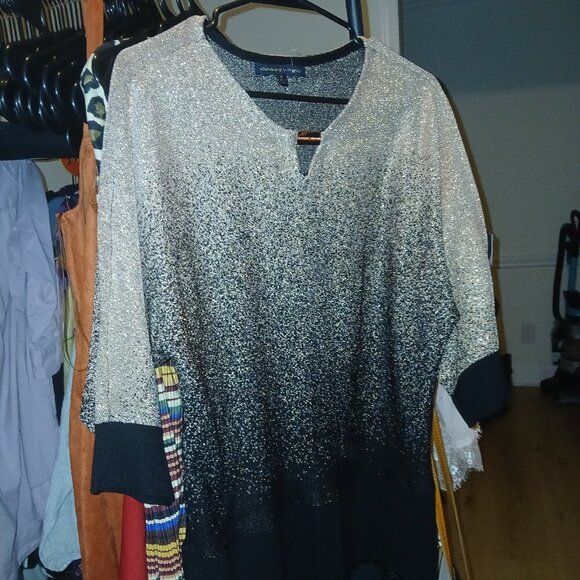 Adrienne Vittadini Gold & Black Blouse – Size XL – New Without Tags - Picture 1 of 4